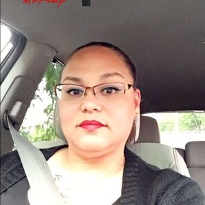 Meet your Posher, Melinda